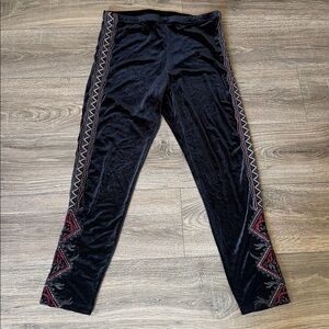 JOHNNY WAS workshop velvet embroidered pull on pants